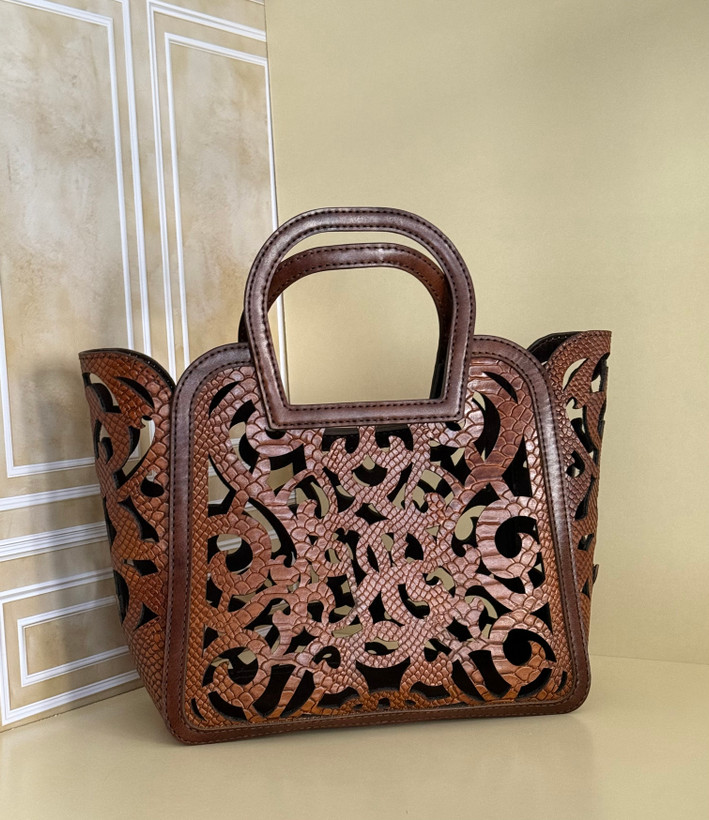 کیف هما🪡