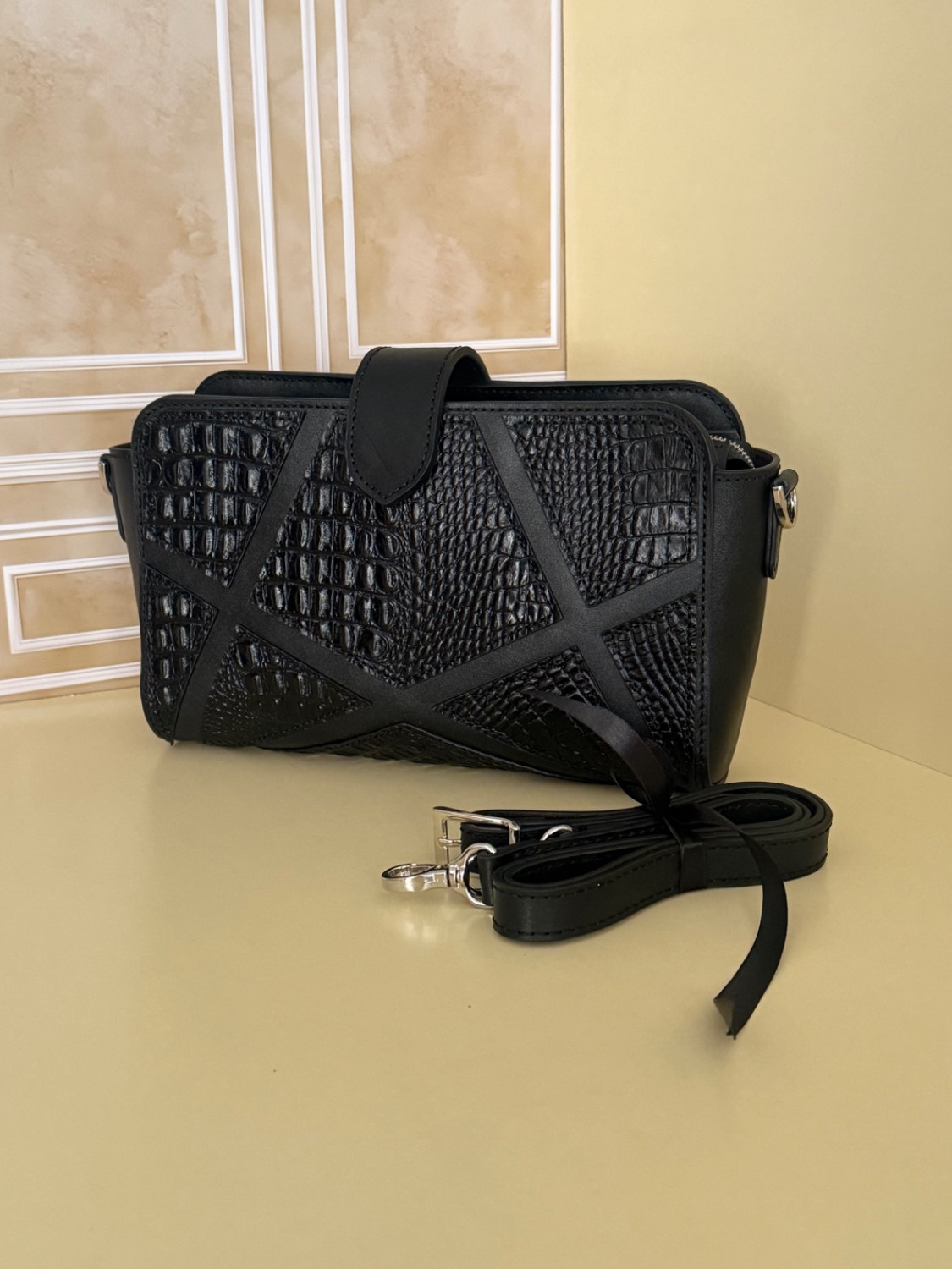 کیف زنانه مانا چرم طبیعی